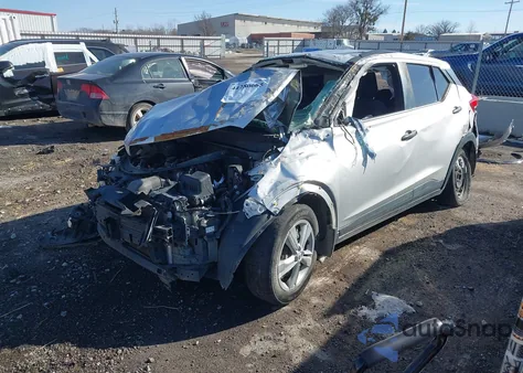 2020 Nissan Kicks S Xtronic Cvt из США, поврежденный, VIN 3N1CP5BV8LL527860